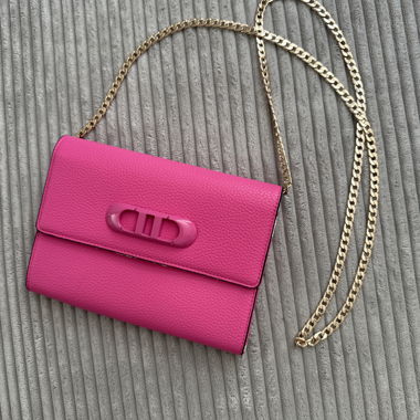 Dune London Pinke Umhaengetasche mit Kette
