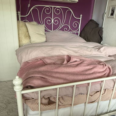 Ikea Bett weiss