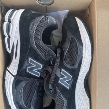 NEW BALANCE M2002 UNISEX - Sneaker low - black