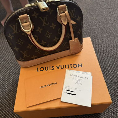 Louis Vuitton Alma BB
