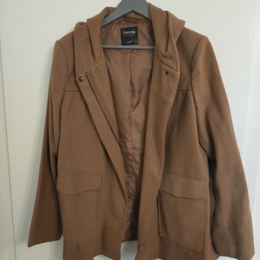 Giacca Chicorée marrone con cappuccio