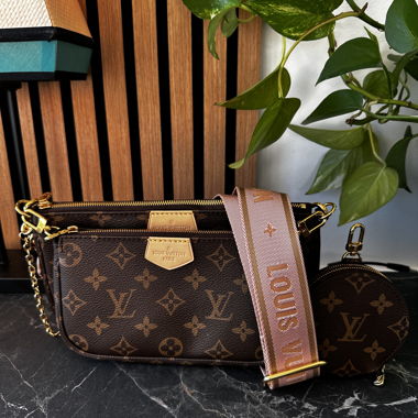 Modèle Multi Pochette Accesoires Rose 