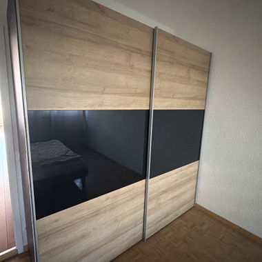 Sliding wardrobe with 2 doors and drawers