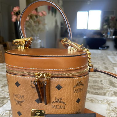 MCM Bucket Crossbody bag