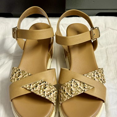 Plateau Sandalen