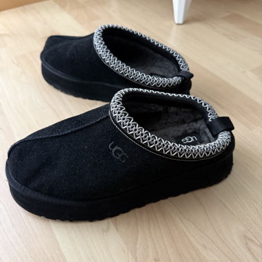 Chaussures UGG noires