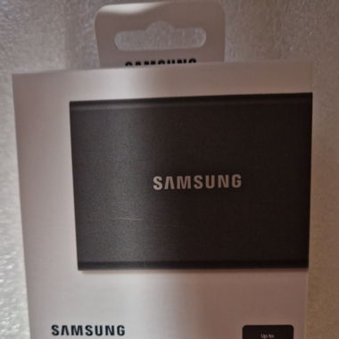 Extern festplattw samsung t7 2tb neu