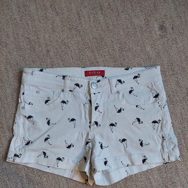 Weisse Shorts 