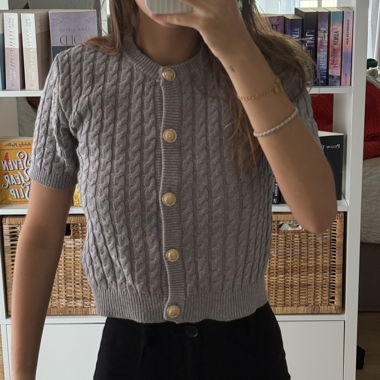 Cardigan 