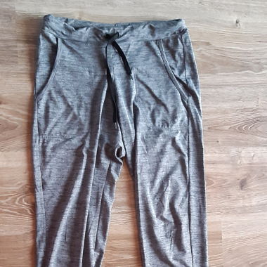Pantalon de jogging taille 38