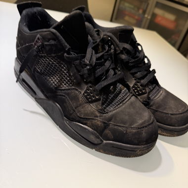 Sneakers nere