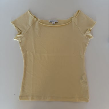 Yellow cap sleeve top