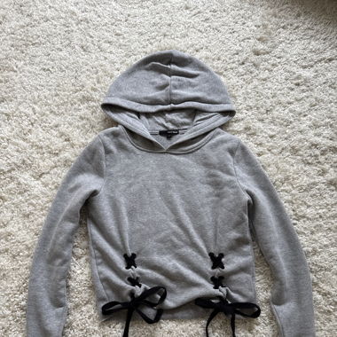 Pullover Schleifen
