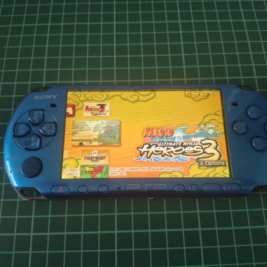 Console Sony PSP avec jeux installés