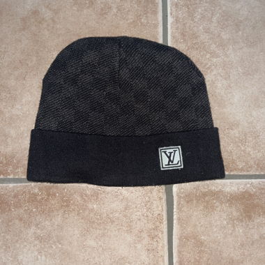 Bonnet LV noir