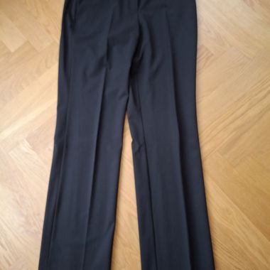 Hose mit Bundfalten, 