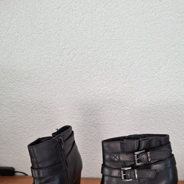 Bottines en cuir