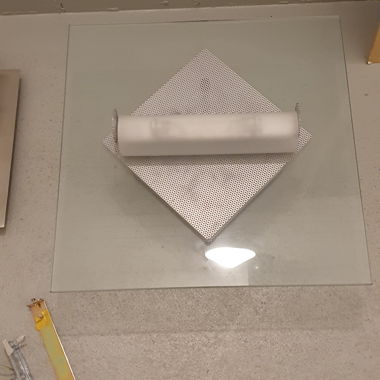 Deckenleuchte mit Glasplatte