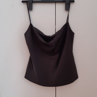Schwarzes Camisole-Top