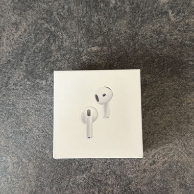 Apple AirPods 4 con riduzione del rumore