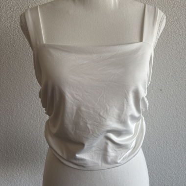Top in raso bianco