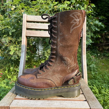 Dr. Martens