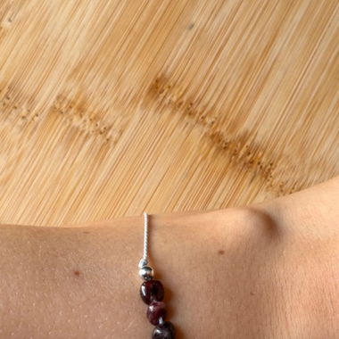 Bracelet léger avec grenats almandins