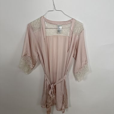Peignoir en satin rose H&M