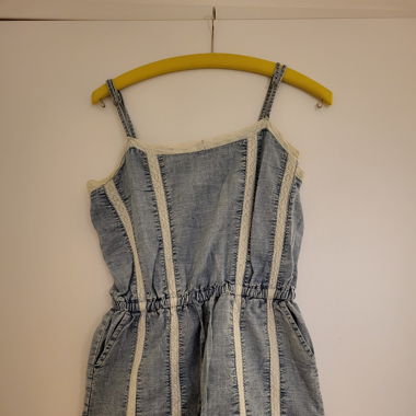 Blau-Weisser Jumpsuit