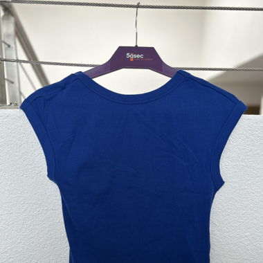 Haut bleu 