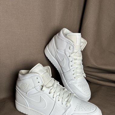 Jordan Air Jordan 1 Mid Sneaker White US 9