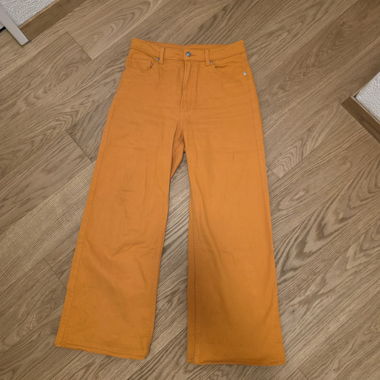 Jeans arancioni H&M
