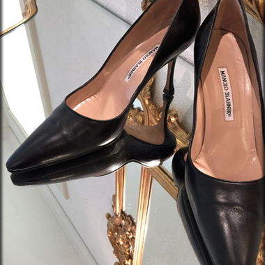 Scarpe con décolleté Manolo Blahnik in pelle nera 39.5