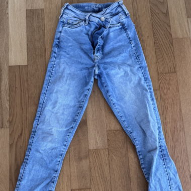 Skinny jeans a vita alta