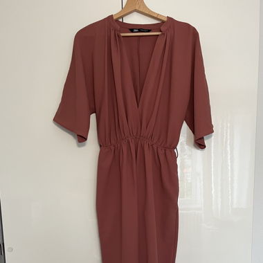 Jumpsuit / Overall in Altrosa von Zara