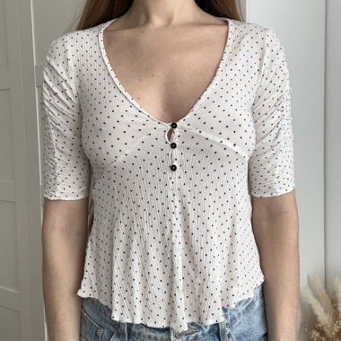 ZARA weiße Bluse mit Tupfen und Peplum