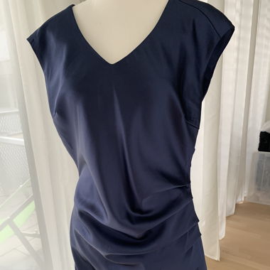 Dress in marinablau Gr L