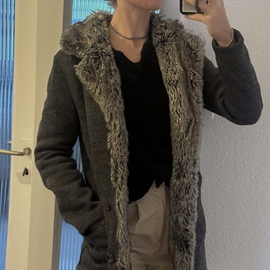 Phoebe‘s winter coat