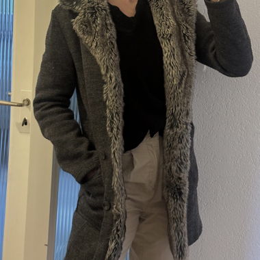 Phoebe‘s winter coat