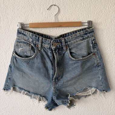 Shorts in jeans Zara