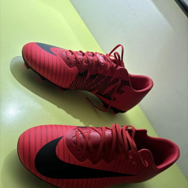 Nike Fußballschuhe. Scarpe da calcio Nike.
