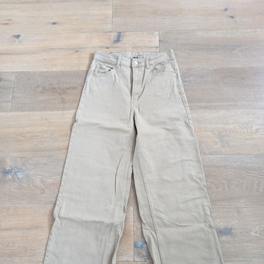 Beige Jeans