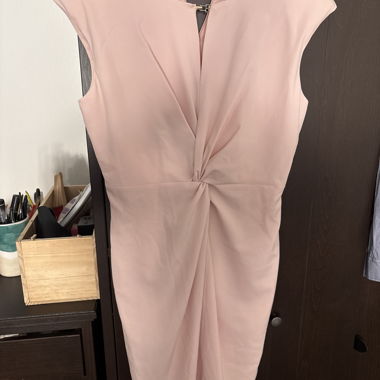 Abito rosa cipria