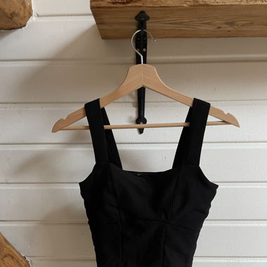 schwarzes Croptop