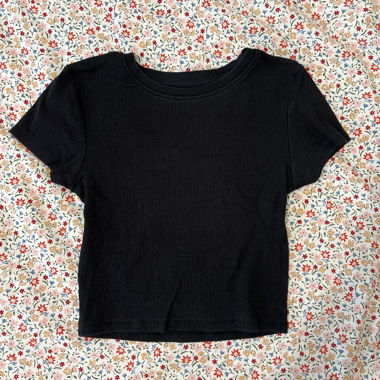 Black crop top