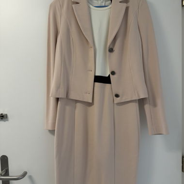 Suit