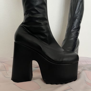 LAMODA Black Thigh-High Platform Boots