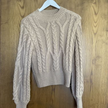 Maglione a trecce beige