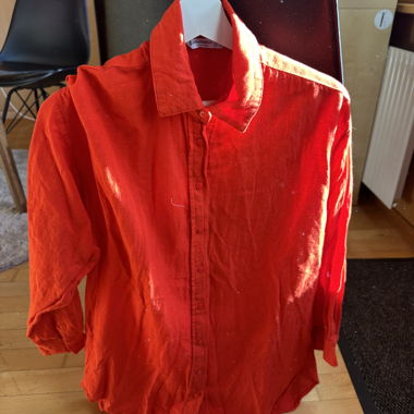 Red shirt