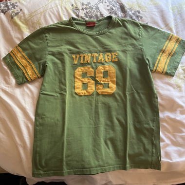 Green Vintage 69 graphic T-shirt